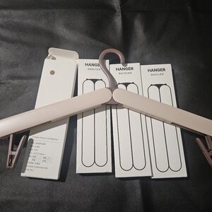 Set of 4 Foldable Travel Hangers w/ Clips Compact Portable Organizer